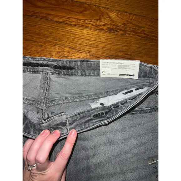 American Eagle Gray High Rise 90s Boyfriend Jeans 20L - Picture 5 of 8